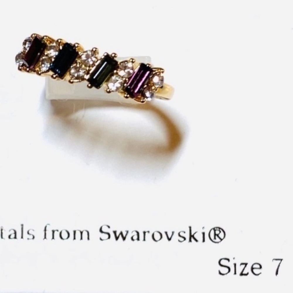 Beautiful Multi-color Stone Gold-Tone Ring with Swarovski Crystals - Picture 7 of 10